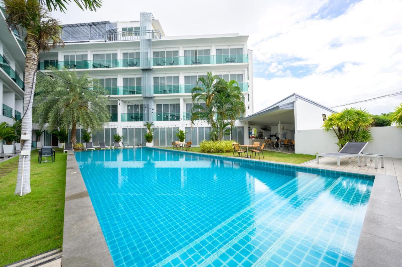 Cozy Resort Pattaya Exterior foto