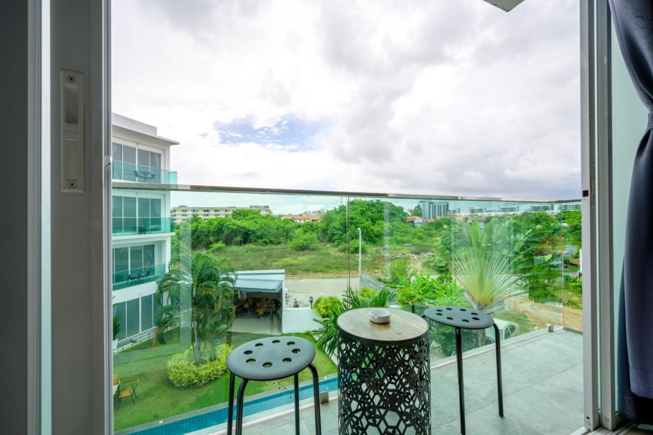 Cozy Resort Pattaya Exterior foto