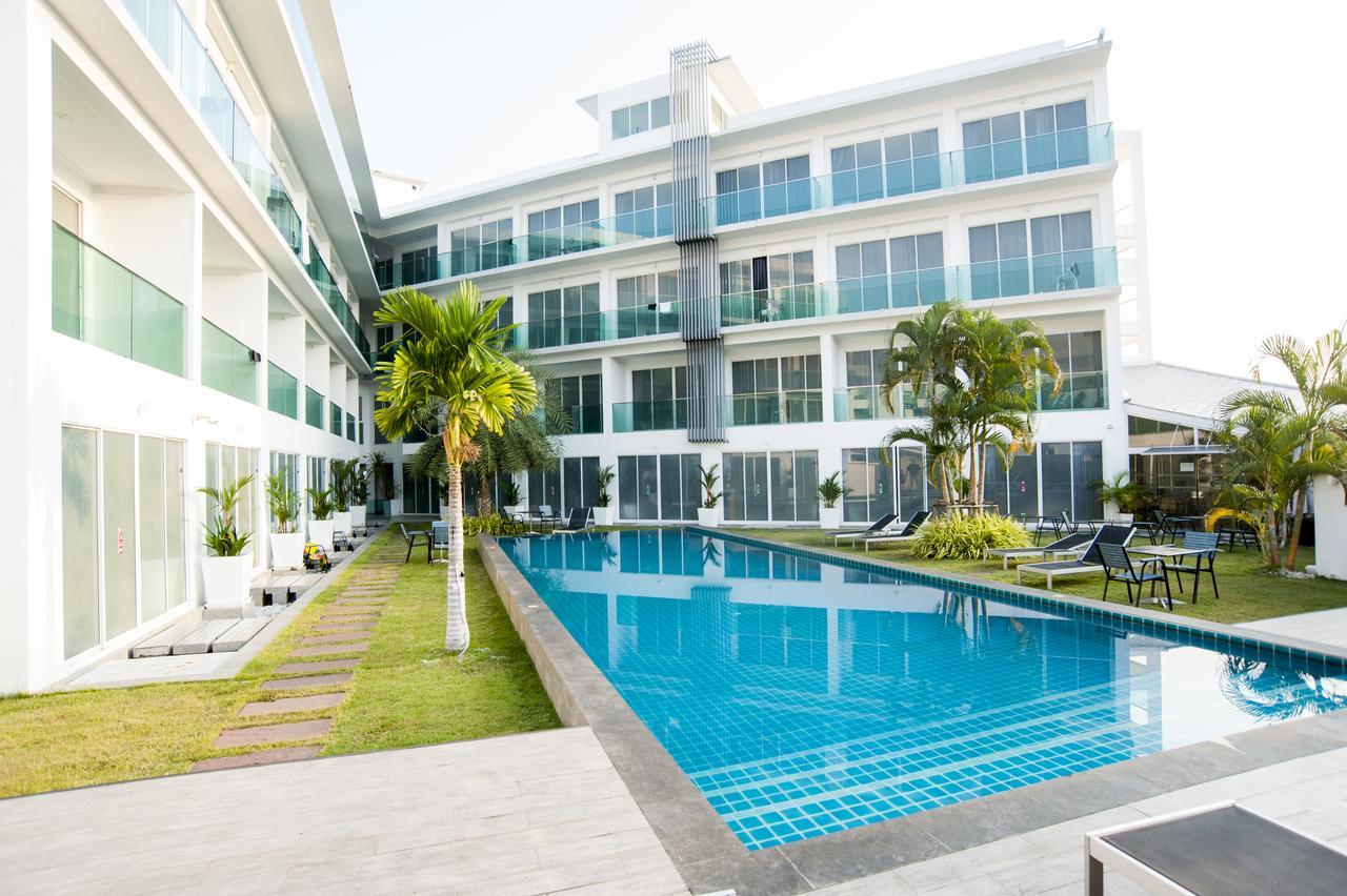 Cozy Resort Pattaya Exterior foto