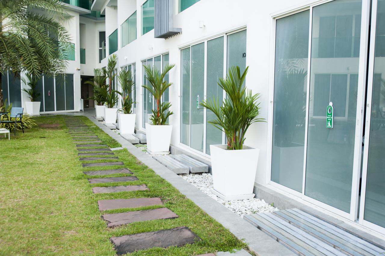 Cozy Resort Pattaya Exterior foto